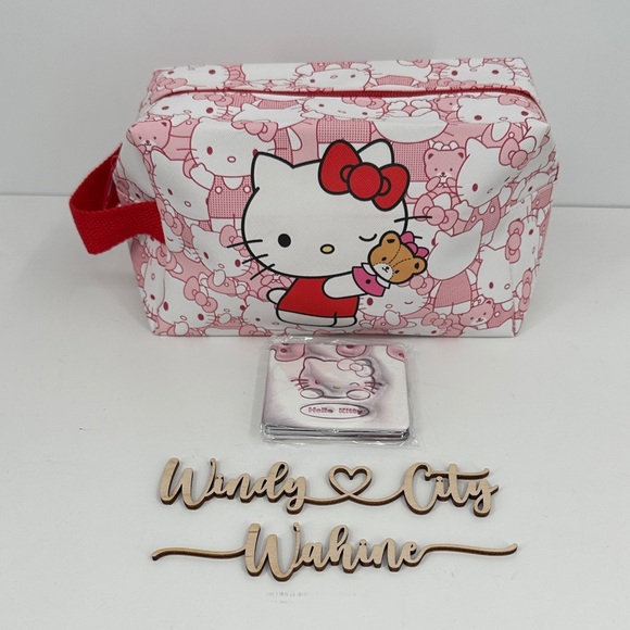 Hello Kitty Handbags - NWT Hello Kitty Cosmetic Bag & Mirror